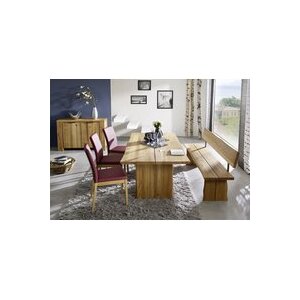 Essgruppen mit Bank und Stühlen